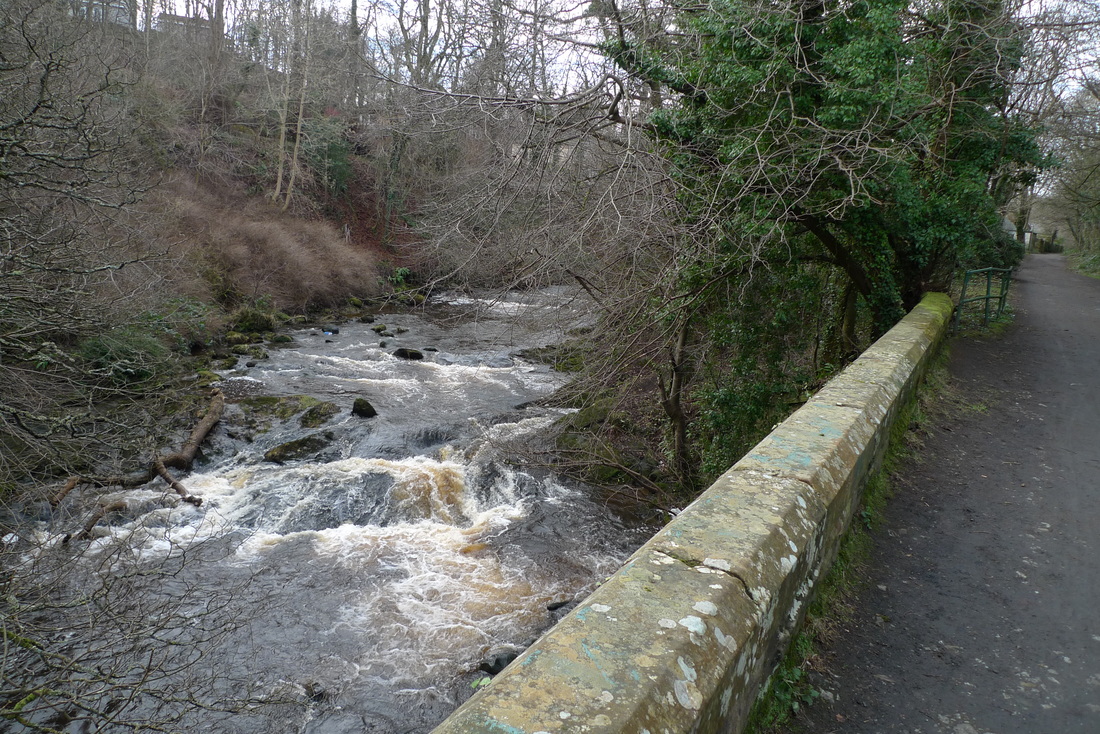 Cycle path to Balerno, crossing the Water of Leith