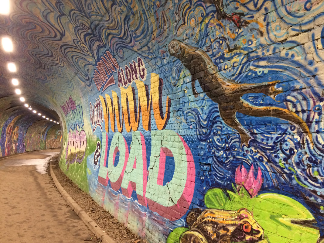 Otter swimming, Colinton Tunnel mural