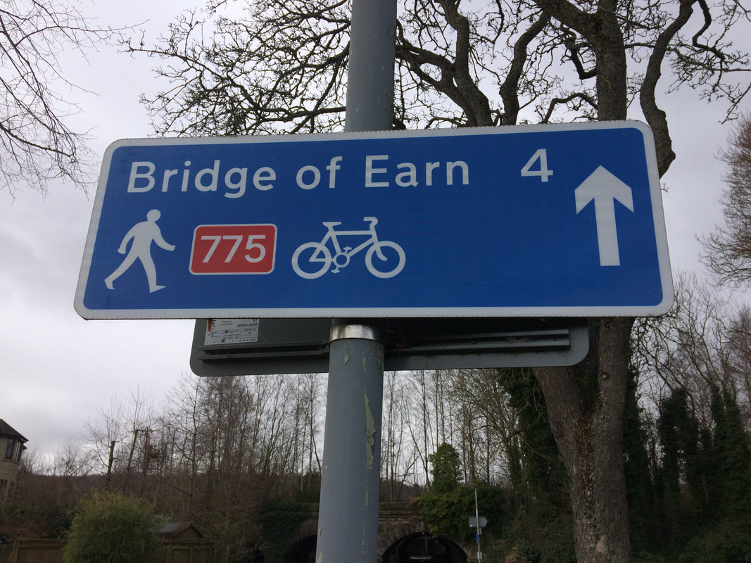 Bridge of Earn cycle route signage in South Inch Park, Perth