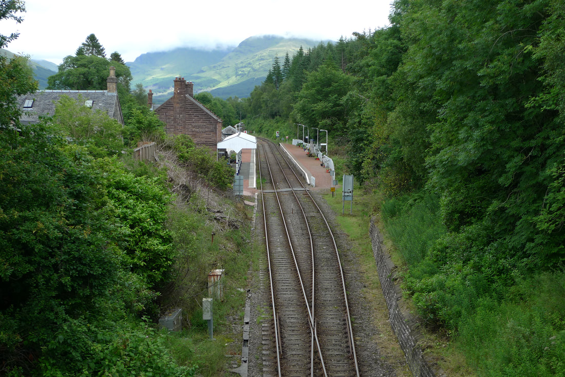 A view down the railway tracks towards Dalmally station. 